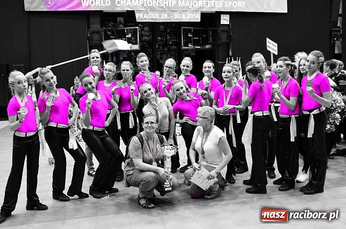 Zdjęcie w galerii na portalu naszraciborz.pl: Mażoretki z Zawady Ks. mistrzyniami świata! wiadomości z regionu