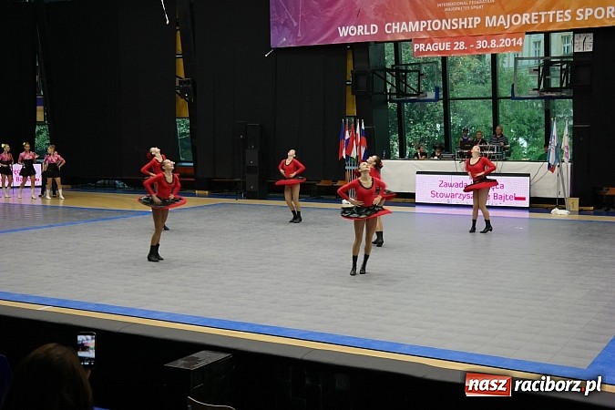 Zdjęcie w galerii na portalu naszraciborz.pl: Mażoretki z Zawady Ks. mistrzyniami świata! wiadomości z regionu