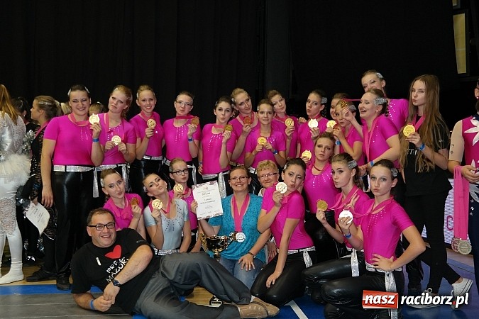 Zdjęcie w galerii na portalu naszraciborz.pl: Mażoretki z Zawady Ks. mistrzyniami świata! wiadomości z regionu
