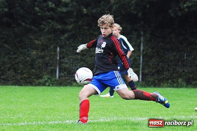 Zdjęcie w galerii na portalu naszraciborz.pl: Wojewódzka Liga Trampkarzy: Unia rozgromiła MKS Żory wiadomości z regionu