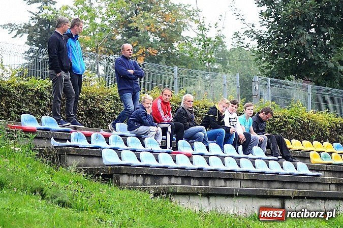 Zdjęcie w galerii na portalu naszraciborz.pl: Wojewódzka Liga Trampkarzy: Unia rozgromiła MKS Żory wiadomości z regionu