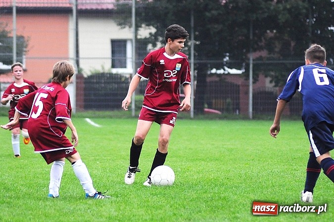 Zdjęcie w galerii na portalu naszraciborz.pl: Wojewódzka Liga Trampkarzy: Unia rozgromiła MKS Żory wiadomości z regionu