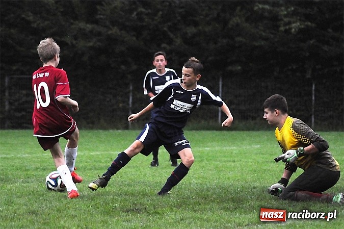 Zdjęcie w galerii na portalu naszraciborz.pl: Wojewódzka Liga Trampkarzy: Unia rozgromiła MKS Żory wiadomości z regionu