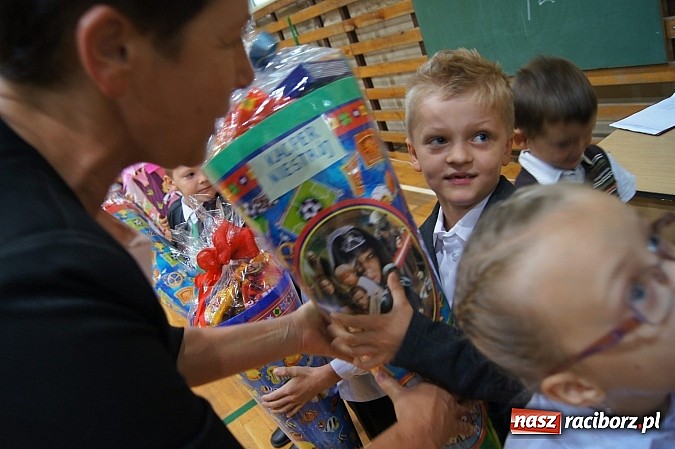 Zdjęcie w galerii na portalu naszraciborz.pl: Z sukcesem w nowy rok szkolny w Nędzy wiadomości z regionu
