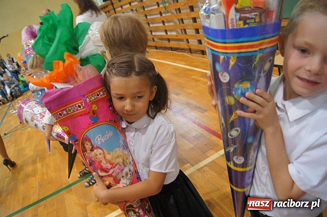 Zdjęcie w galerii na portalu naszraciborz.pl: Z sukcesem w nowy rok szkolny w Nędzy wiadomości z regionu