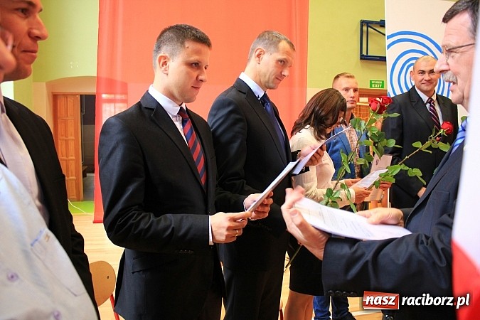 Zdjęcie w galerii na portalu naszraciborz.pl: Niech ten rok będzie dla nas dobry, czyli Inauguracja Roku Szkolnego w ZSBiRR wiadomości z regionu