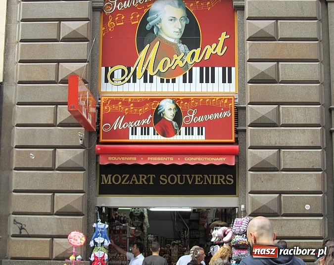 Zdjęcie w galerii na portalu naszraciborz.pl: Wojaże Źródła: przed Meksykiem Austria wiadomości z regionu