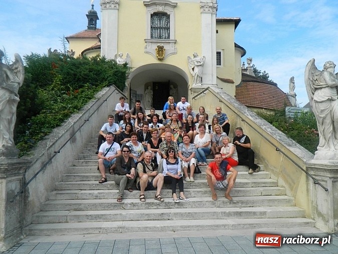 Zdjęcie w galerii na portalu naszraciborz.pl: Wojaże Źródła: przed Meksykiem Austria wiadomości z regionu