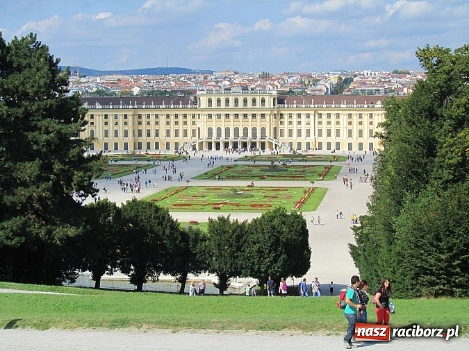 Zdjęcie w galerii na portalu naszraciborz.pl: Wojaże Źródła: przed Meksykiem Austria wiadomości z regionu