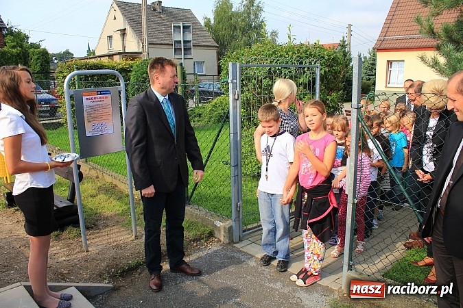 Zdjęcie w galerii na portalu naszraciborz.pl: Nowy plac zabaw w Markowicach! wiadomości z regionu