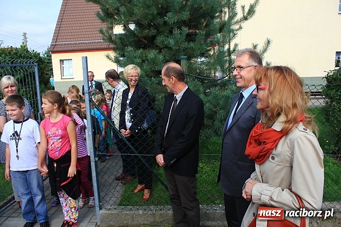 Zdjęcie w galerii na portalu naszraciborz.pl: Nowy plac zabaw w Markowicach! wiadomości z regionu