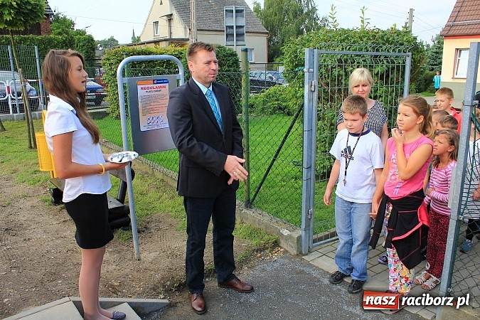Zdjęcie w galerii na portalu naszraciborz.pl: Nowy plac zabaw w Markowicach! wiadomości z regionu