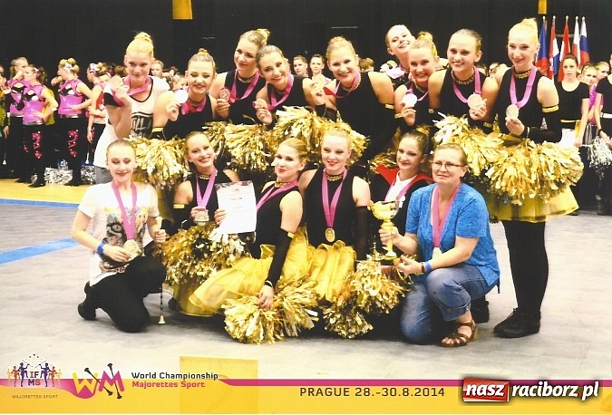 Zdjęcie w galerii na portalu naszraciborz.pl: Mażoretki Tęcza aż trzy razy na podium Mistrzostw Świata w Pradze! wiadomości z regionu