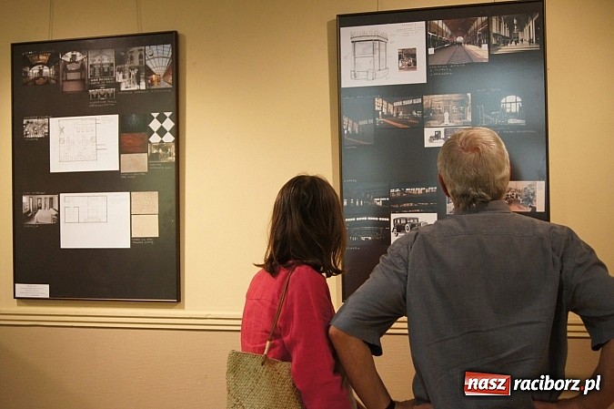 Zdjęcie w galerii na portalu naszraciborz.pl: Ptaki Zofii Wierchowicz w Galerii Sztuki Współczesnej w RCK wiadomości z regionu