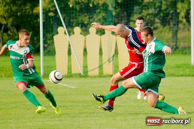 Zdjęcie w galerii na portalu naszraciborz.pl: Dwa gole Rosika zapewniły wygraną Rafako. Gaszowice zdetronizowane wiadomości z regionu