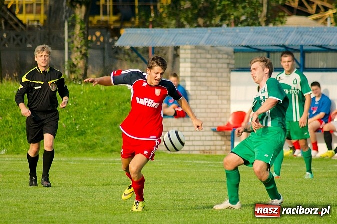 Zdjęcie w galerii na portalu naszraciborz.pl: Dwa gole Rosika zapewniły wygraną Rafako. Gaszowice zdetronizowane wiadomości z regionu