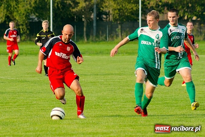 Zdjęcie w galerii na portalu naszraciborz.pl: Dwa gole Rosika zapewniły wygraną Rafako. Gaszowice zdetronizowane wiadomości z regionu