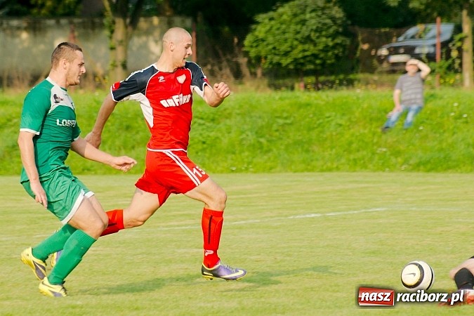 Zdjęcie w galerii na portalu naszraciborz.pl: Dwa gole Rosika zapewniły wygraną Rafako. Gaszowice zdetronizowane wiadomości z regionu