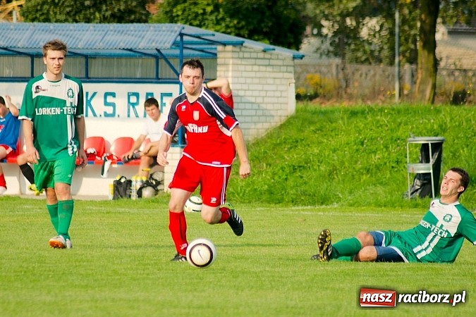 Zdjęcie w galerii na portalu naszraciborz.pl: Dwa gole Rosika zapewniły wygraną Rafako. Gaszowice zdetronizowane wiadomości z regionu