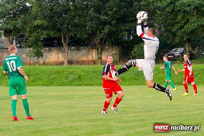Zdjęcie w galerii na portalu naszraciborz.pl: Dwa gole Rosika zapewniły wygraną Rafako. Gaszowice zdetronizowane wiadomości z regionu