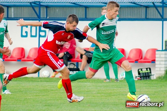 Zdjęcie w galerii na portalu naszraciborz.pl: Dwa gole Rosika zapewniły wygraną Rafako. Gaszowice zdetronizowane wiadomości z regionu
