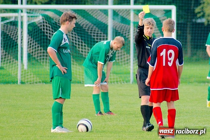Zdjęcie w galerii na portalu naszraciborz.pl: Dwa gole Rosika zapewniły wygraną Rafako. Gaszowice zdetronizowane wiadomości z regionu