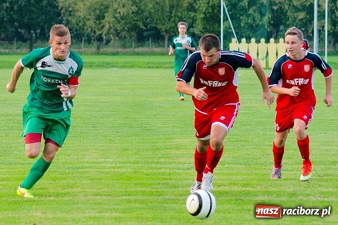 Zdjęcie w galerii na portalu naszraciborz.pl: Dwa gole Rosika zapewniły wygraną Rafako. Gaszowice zdetronizowane wiadomości z regionu