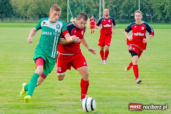 Zdjęcie w galerii na portalu naszraciborz.pl: Dwa gole Rosika zapewniły wygraną Rafako. Gaszowice zdetronizowane wiadomości z regionu