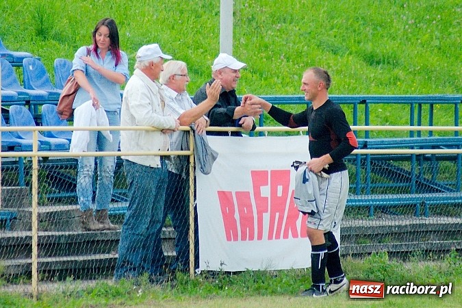 Zdjęcie w galerii na portalu naszraciborz.pl: Dwa gole Rosika zapewniły wygraną Rafako. Gaszowice zdetronizowane wiadomości z regionu