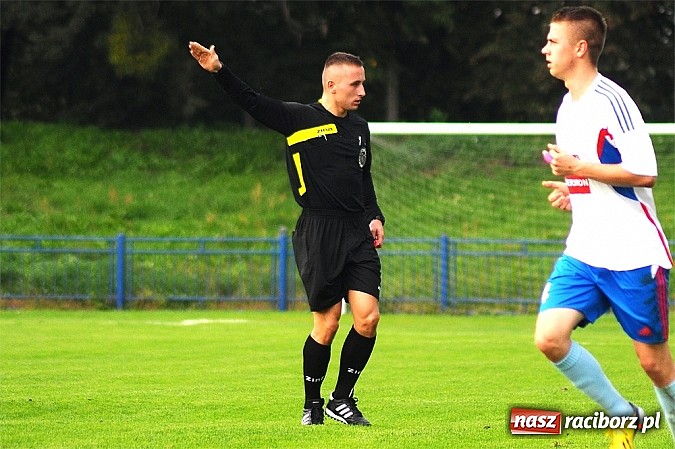 Zdjęcie w galerii na portalu naszraciborz.pl: Hat-trick Łukasza Bawoła dał zwycięstwo Unii wiadomości z regionu