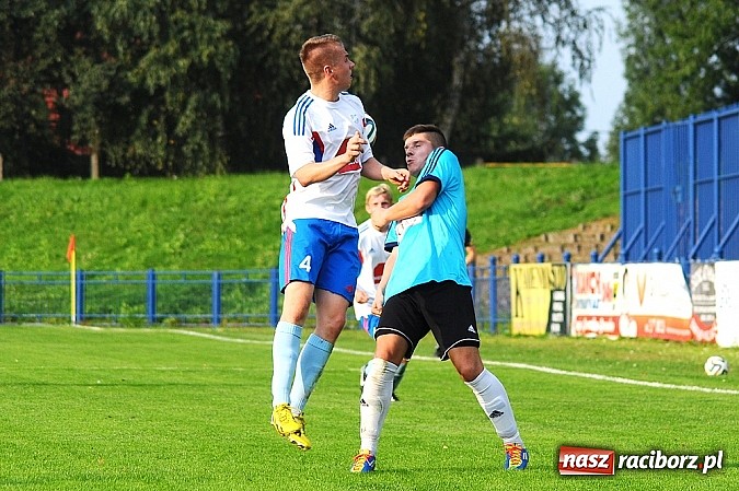 Zdjęcie w galerii na portalu naszraciborz.pl: Hat-trick Łukasza Bawoła dał zwycięstwo Unii wiadomości z regionu