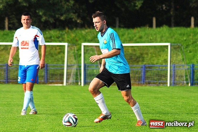Zdjęcie w galerii na portalu naszraciborz.pl: Hat-trick Łukasza Bawoła dał zwycięstwo Unii wiadomości z regionu