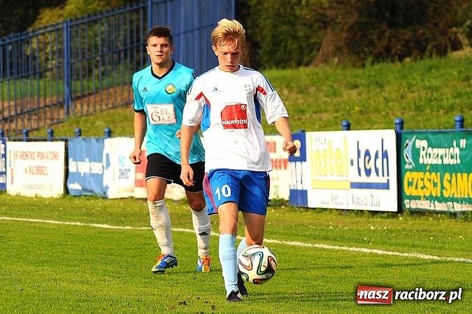 Zdjęcie w galerii na portalu naszraciborz.pl: Hat-trick Łukasza Bawoła dał zwycięstwo Unii wiadomości z regionu