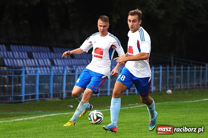 Zdjęcie w galerii na portalu naszraciborz.pl: Hat-trick Łukasza Bawoła dał zwycięstwo Unii wiadomości z regionu