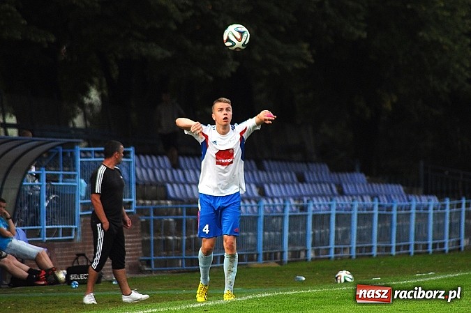 Zdjęcie w galerii na portalu naszraciborz.pl: Hat-trick Łukasza Bawoła dał zwycięstwo Unii wiadomości z regionu