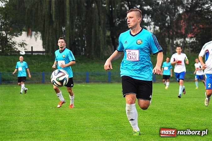 Zdjęcie w galerii na portalu naszraciborz.pl: Hat-trick Łukasza Bawoła dał zwycięstwo Unii wiadomości z regionu