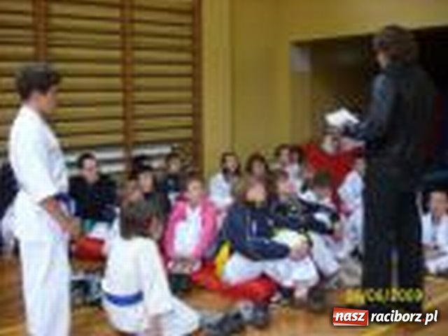 Zdjęcie w galerii na portalu naszraciborz.pl: I Regionalny Turniej Karate wiadomości z regionu