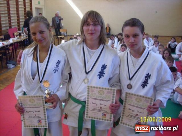 Zdjęcie w galerii na portalu naszraciborz.pl: I Regionalny Turniej Karate wiadomości z regionu