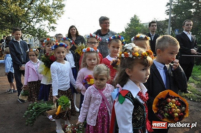 Zdjęcie w galerii na portalu naszraciborz.pl: Dożynki parafialne Płoni i Obory wiadomości z regionu