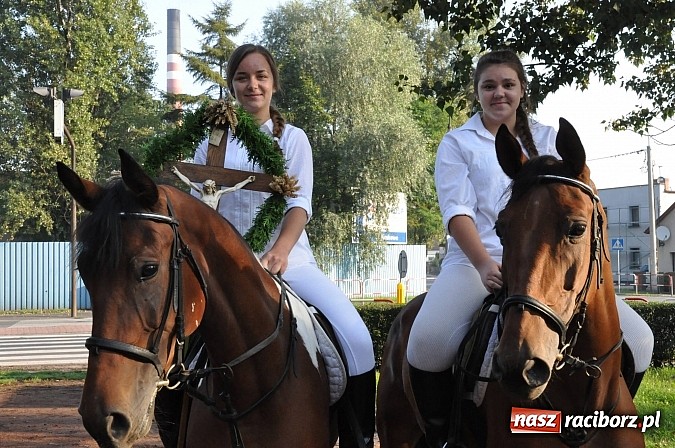 Zdjęcie w galerii na portalu naszraciborz.pl: Dożynki parafialne Płoni i Obory wiadomości z regionu