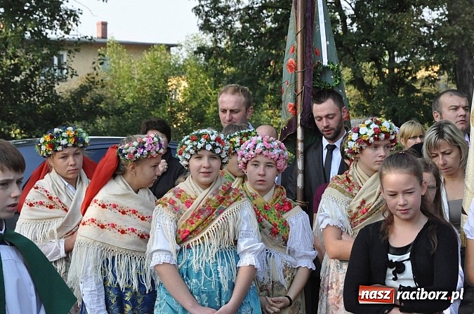Zdjęcie w galerii na portalu naszraciborz.pl: Dożynki parafialne Płoni i Obory wiadomości z regionu