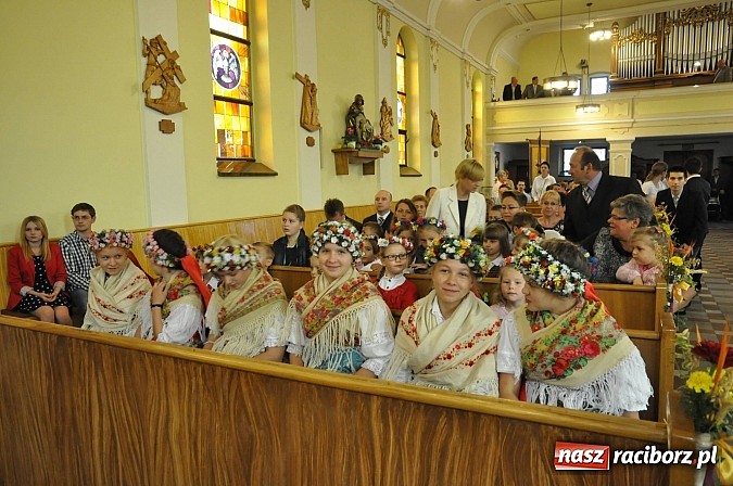 Zdjęcie w galerii na portalu naszraciborz.pl: Dożynki parafialne Płoni i Obory wiadomości z regionu