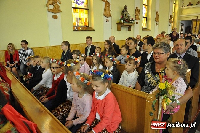 Zdjęcie w galerii na portalu naszraciborz.pl: Dożynki parafialne Płoni i Obory wiadomości z regionu
