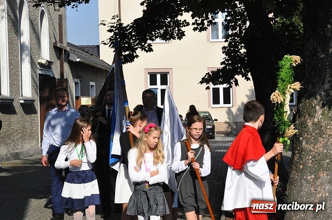 Zdjęcie w galerii na portalu naszraciborz.pl: Dożynki parafialne Płoni i Obory wiadomości z regionu