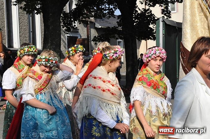 Zdjęcie w galerii na portalu naszraciborz.pl: Dożynki parafialne Płoni i Obory wiadomości z regionu