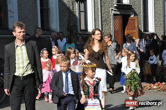 Zdjęcie w galerii na portalu naszraciborz.pl: Dożynki parafialne Płoni i Obory wiadomości z regionu