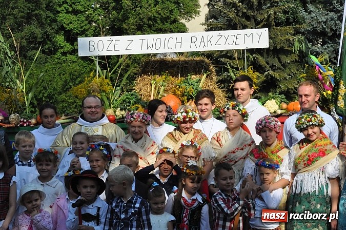 Zdjęcie w galerii na portalu naszraciborz.pl: Dożynki parafialne Płoni i Obory wiadomości z regionu
