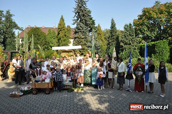 Zdjęcie w galerii na portalu naszraciborz.pl: Dożynki parafialne Płoni i Obory wiadomości z regionu