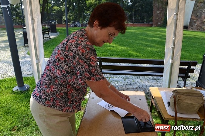 Zdjęcie w galerii na portalu naszraciborz.pl: Narodowe Czytanie na Zamku Piastowskim już za nami  wiadomości z regionu