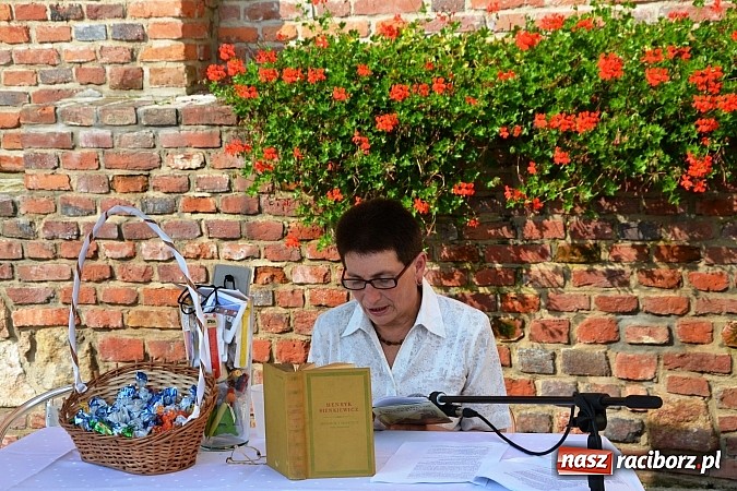 Zdjęcie w galerii na portalu naszraciborz.pl: Narodowe Czytanie na Zamku Piastowskim już za nami  wiadomości z regionu